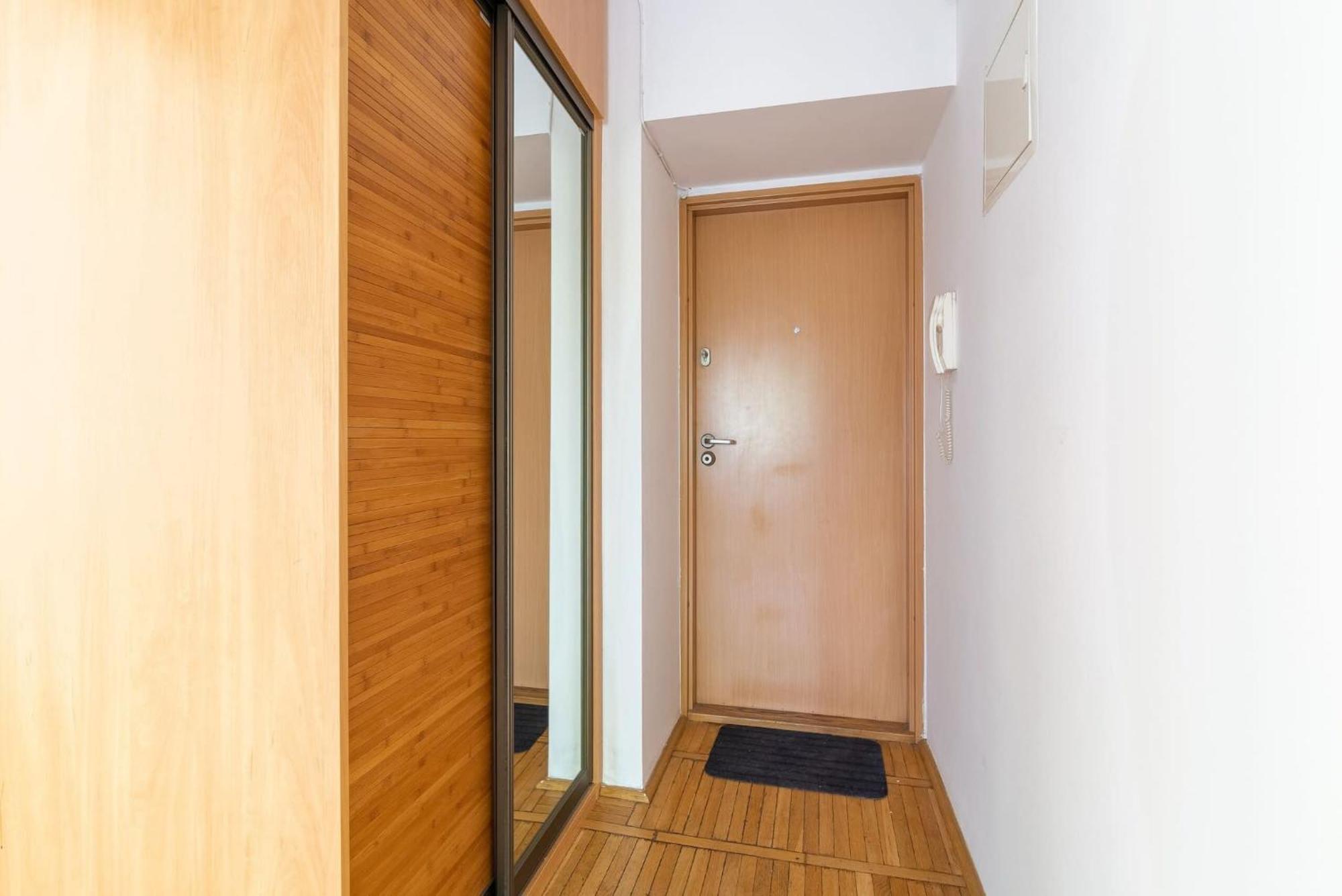 Smolna 8 - Warm Apartment With Balcony By Noclegi Renters Warsaw Exterior photo