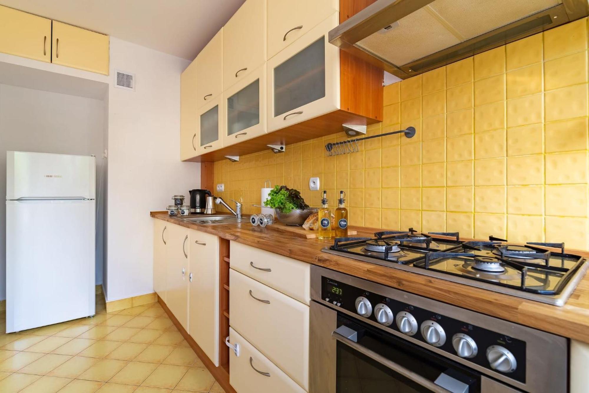 Smolna 8 - Warm Apartment With Balcony By Noclegi Renters Warsaw Exterior photo