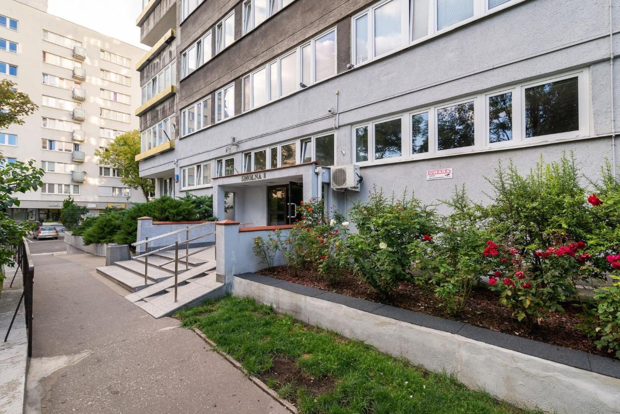 Smolna 8 - Warm Apartment With Balcony By Noclegi Renters Warsaw Exterior photo