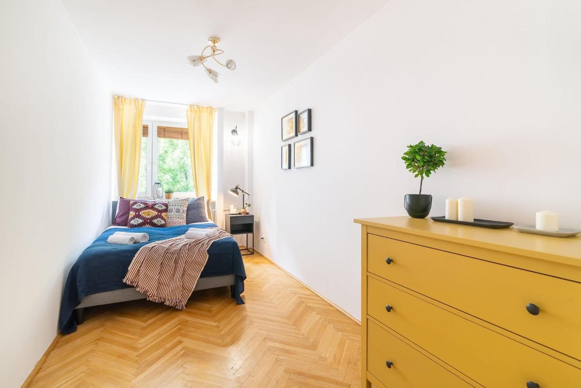 Smolna 8 - Warm Apartment With Balcony By Noclegi Renters Warsaw Exterior photo